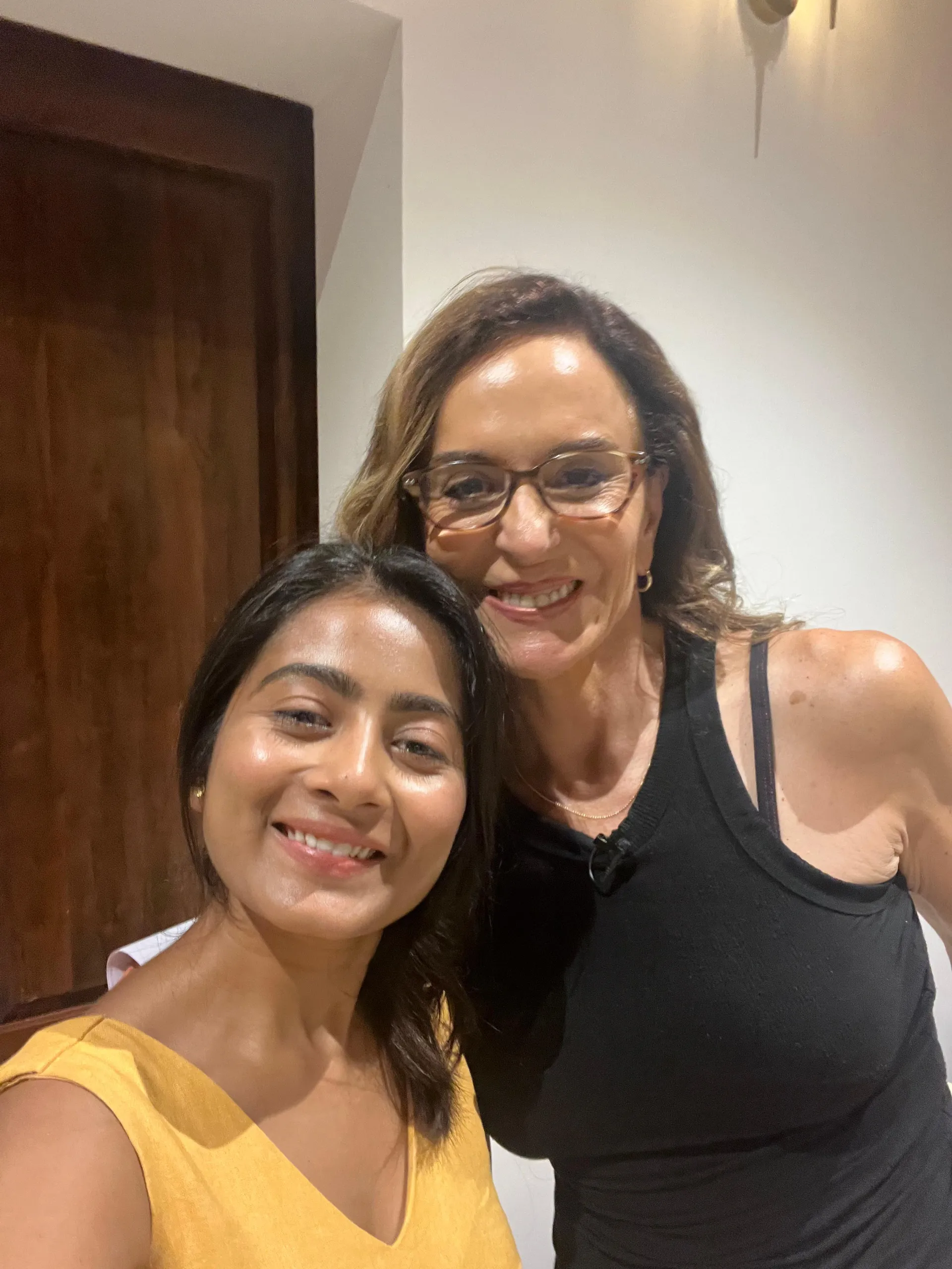 Polly Draper with makeup artist Tanya Gupta